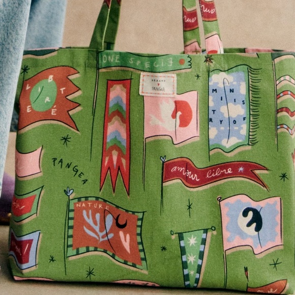 Sezane Handbags - Sézane x Pangaia Green Flag Print Tote Bag – NWT | Beach bag everyday canvas